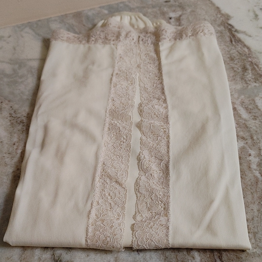 Vintage Long Straight Half Slip with Slit - Picture 3 of 7
